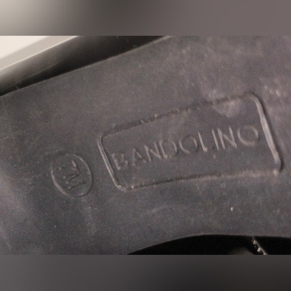 BANDOLINO BLACK PATENT PEEP TOE PUMPS - Picture 2 of 6